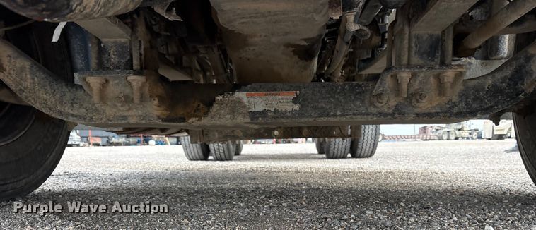 image for item ET7488 2014 International ProStar Plus 122  semi truck