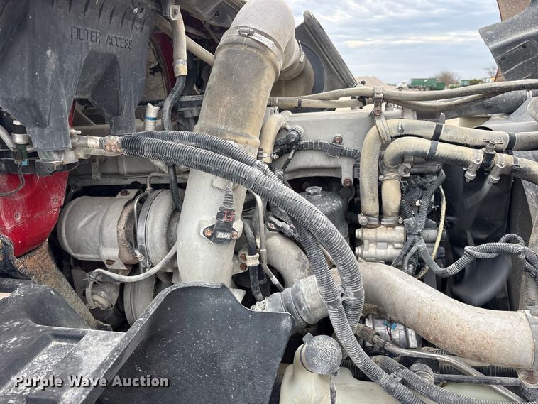 image for item ET7488 2014 International ProStar Plus 122  semi truck