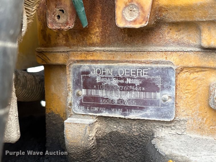 image for item ET7489 1998 John Deere 670CH motor grader