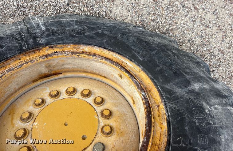 image for item ET7489 1998 John Deere 670CH motor grader