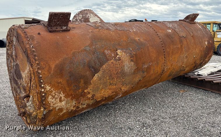 image for item ET7490 Tank