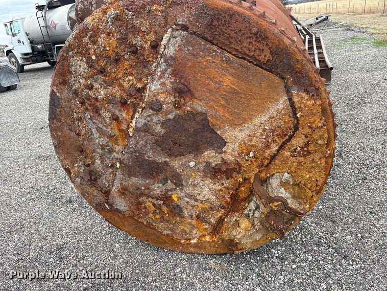 image for item ET7490 Tank