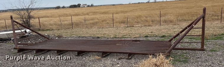 image for item ET7491 (4) shop built cattle guards