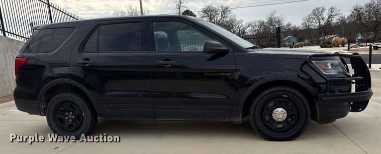 image for item ET7492 2016 Ford Explorer Police Interceptor SUV