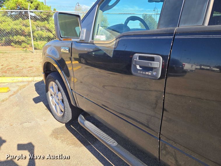 image for item EU3993 2007 Ford F150 Lariat Crew Cab pickup truck