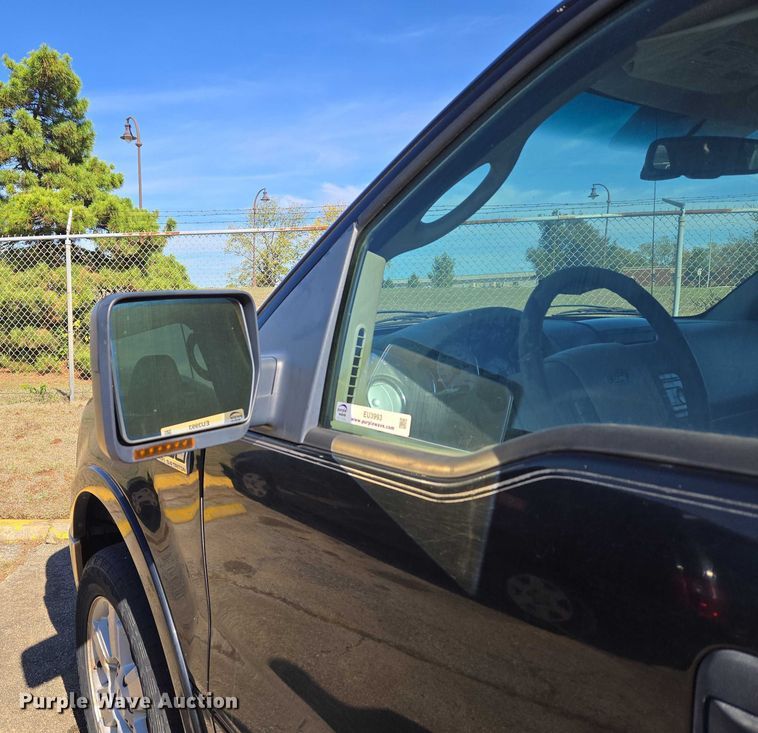 image for item EU3993 2007 Ford F150 Lariat Crew Cab pickup truck