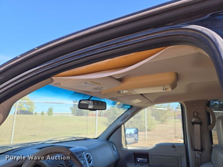 image for item EU3993 2007 Ford F150 Lariat Crew Cab pickup truck