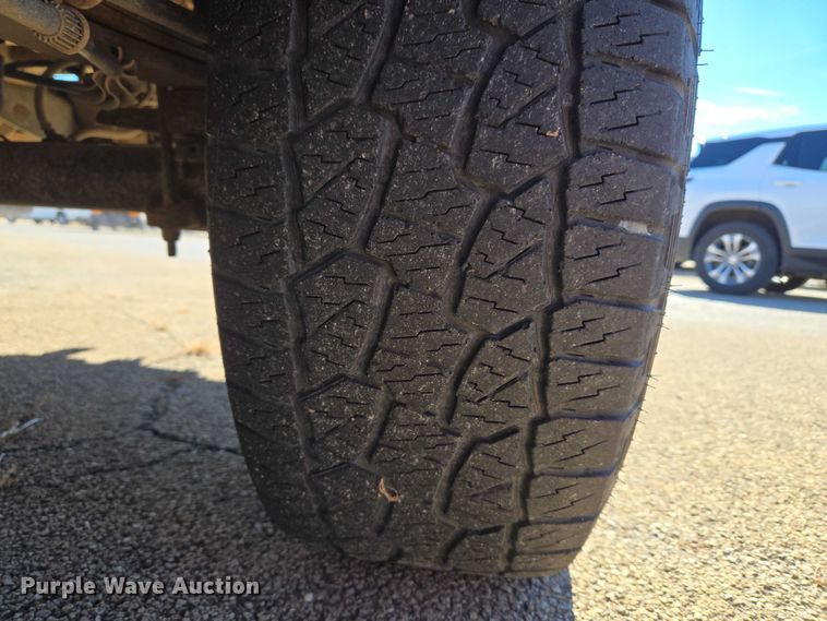 image for item EU3993 2007 Ford F150 Lariat Crew Cab pickup truck