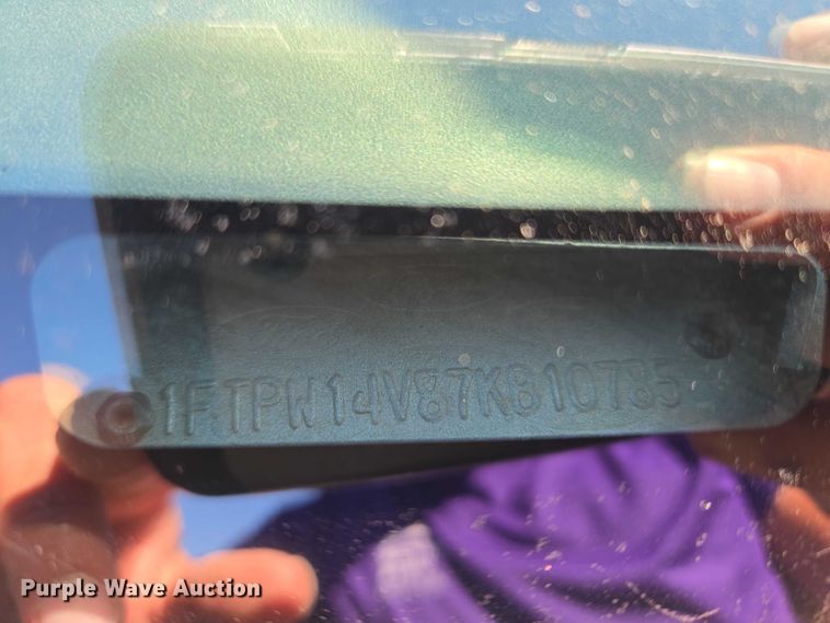 image for item EU3993 2007 Ford F150 Lariat Crew Cab pickup truck