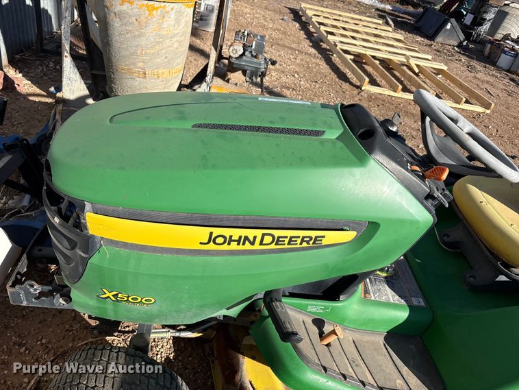 image for item EU4817 lawn mower