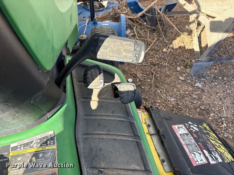 image for item EU4817 lawn mower