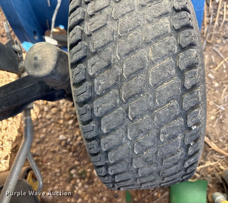 image for item EU4817 lawn mower