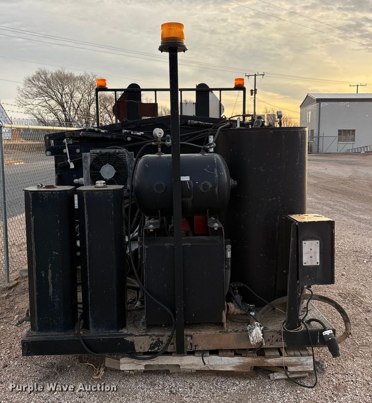 image for item EU4822 Bergkamp FPS pothole patcher bed