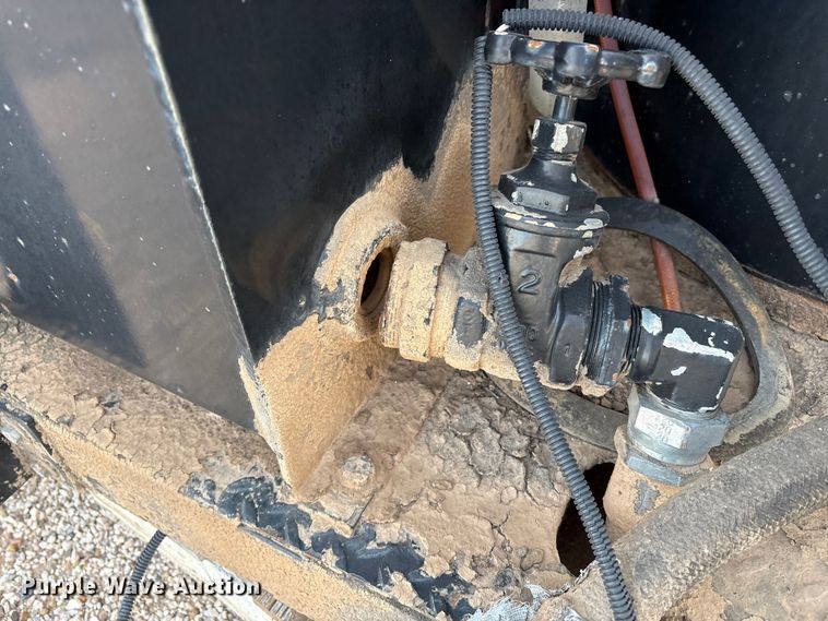 image for item EU4822 Bergkamp FPS pothole patcher bed