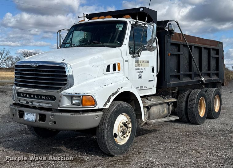 image for item EU5493 2009 Sterling L8500 dump truck