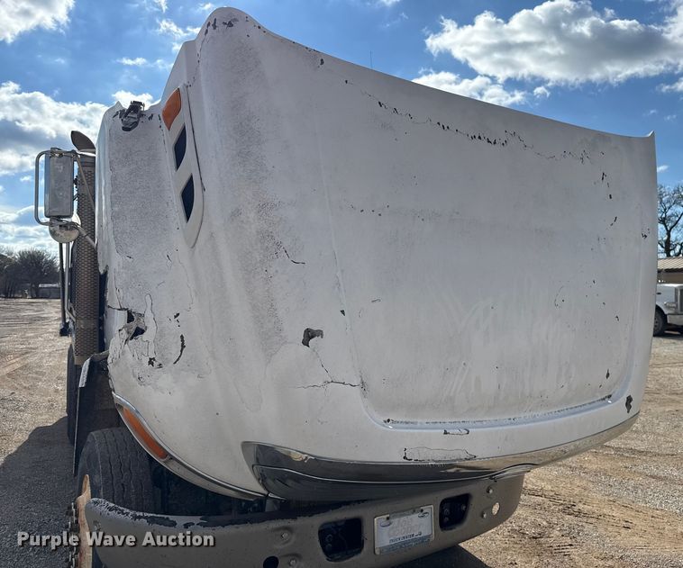 image for item EU5493 2009 Sterling L8500 dump truck