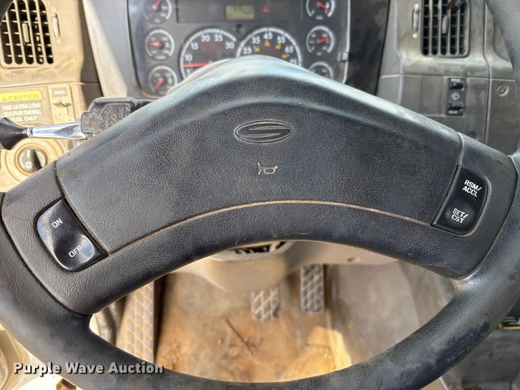 image for item EU5493 2009 Sterling L8500 dump truck