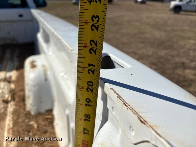 image for item EV2600 2007 Chevrolet Silverado 1500 pickup truck