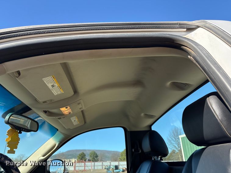 image for item EV2600 2007 Chevrolet Silverado 1500 pickup truck