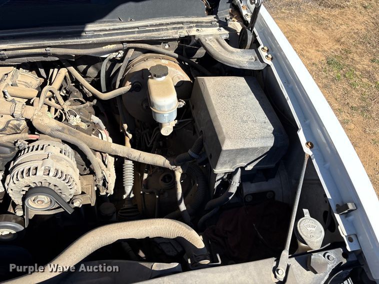 image for item EV2600 2007 Chevrolet Silverado 1500 pickup truck