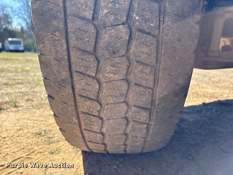 image for item EV2600 2007 Chevrolet Silverado 1500 pickup truck