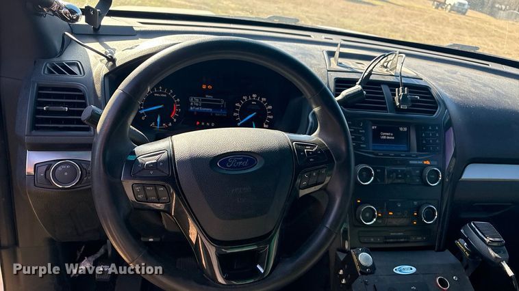 image for item EV2601 2019 Ford Explorer Police Interceptor SUV