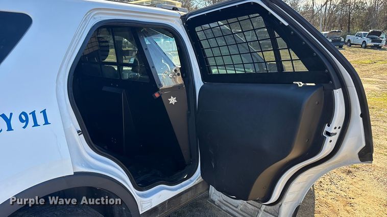 image for item EV2601 2019 Ford Explorer Police Interceptor SUV