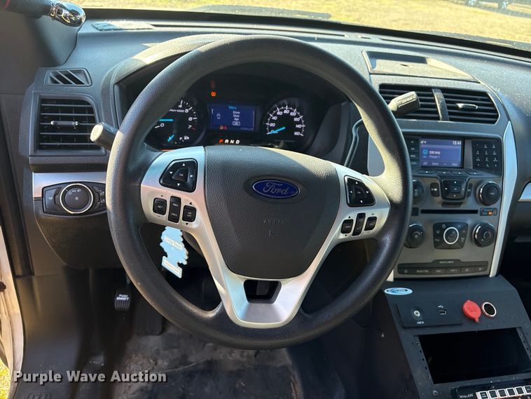image for item EV2602 2015 Ford Explorer Police Interceptor SUV