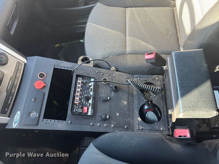 image for item EV2602 2015 Ford Explorer Police Interceptor SUV