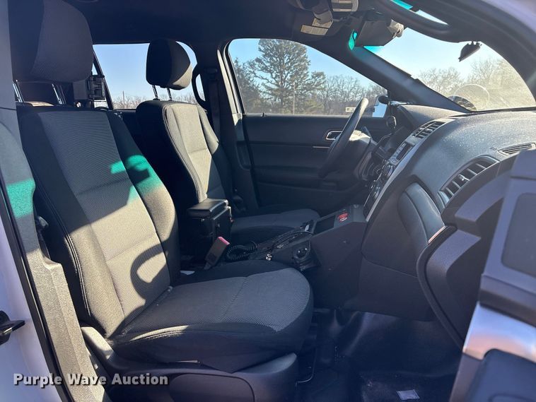 image for item EV2602 2015 Ford Explorer Police Interceptor SUV