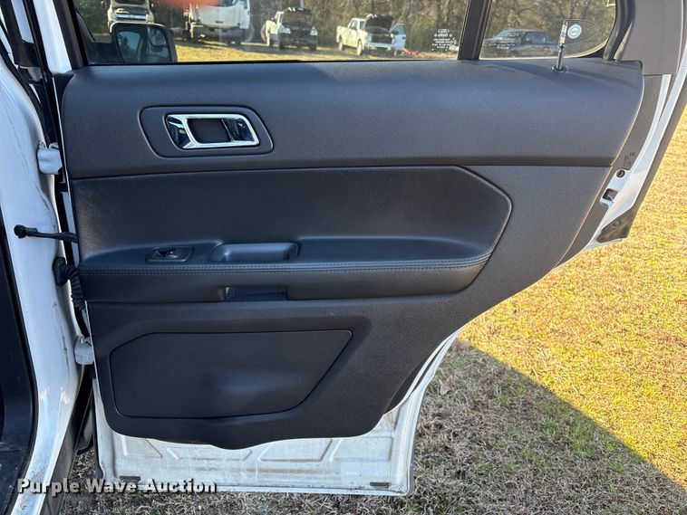 image for item EV2602 2015 Ford Explorer Police Interceptor SUV