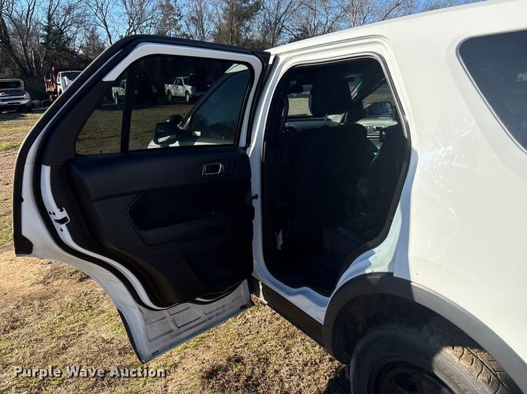 image for item EV2602 2015 Ford Explorer Police Interceptor SUV