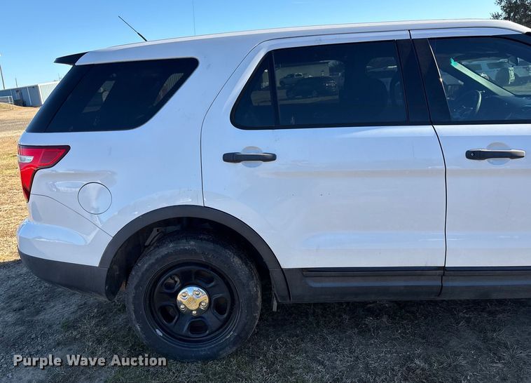 image for item EV2603 2015 Ford Explorer Police Interceptor SUV