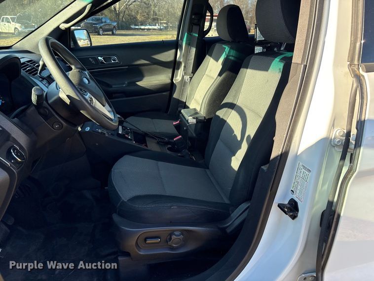 image for item EV2603 2015 Ford Explorer Police Interceptor SUV