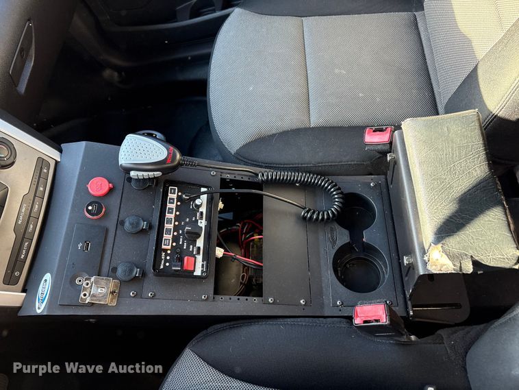 image for item EV2603 2015 Ford Explorer Police Interceptor SUV