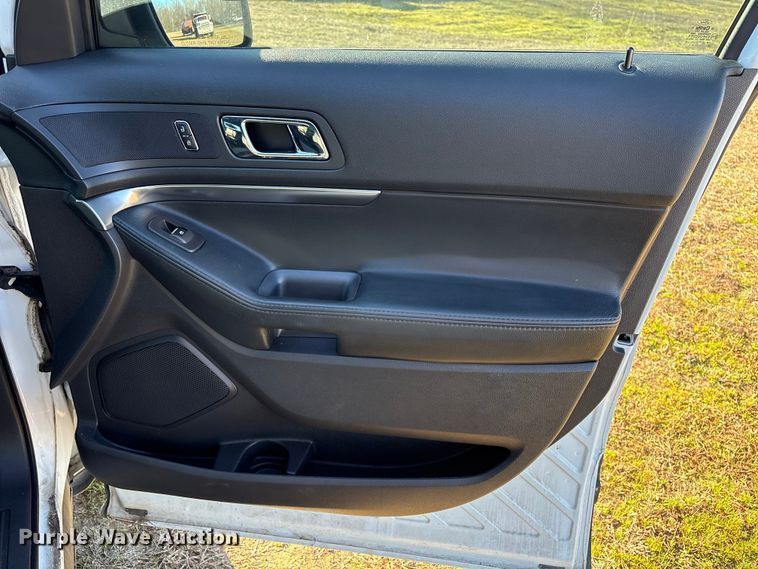 image for item EV2603 2015 Ford Explorer Police Interceptor SUV