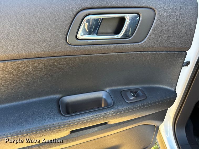 image for item EV2603 2015 Ford Explorer Police Interceptor SUV