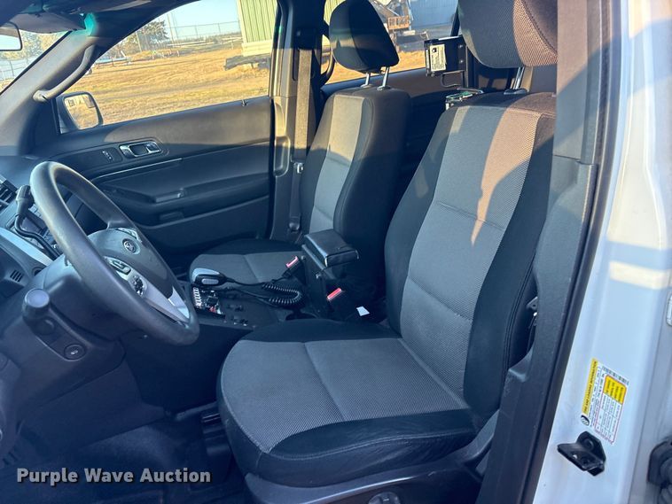 image for item EV2604 2015 Ford Explorer Police Interceptor SUV