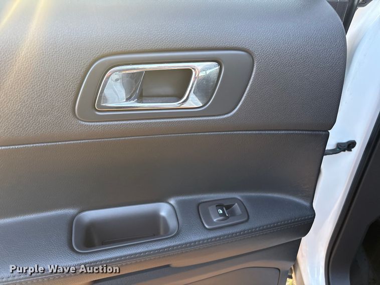 image for item EV2604 2015 Ford Explorer Police Interceptor SUV