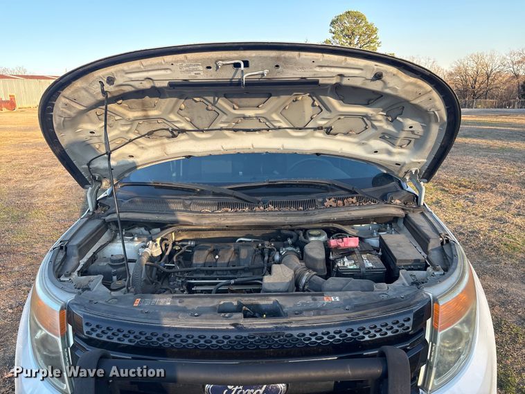 image for item EV2604 2015 Ford Explorer Police Interceptor SUV