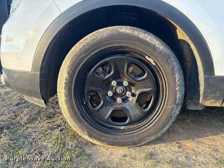 image for item EV2604 2015 Ford Explorer Police Interceptor SUV