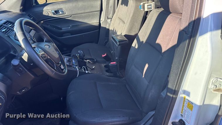 image for item EV2605 2019 Ford Explorer Police Interceptor SUV