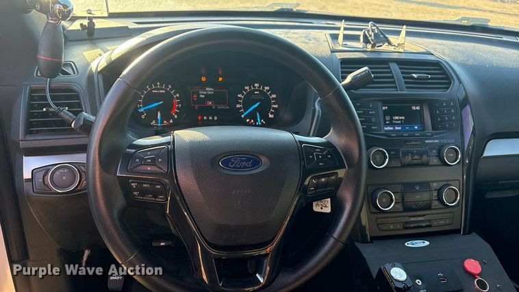 image for item EV2605 2019 Ford Explorer Police Interceptor SUV