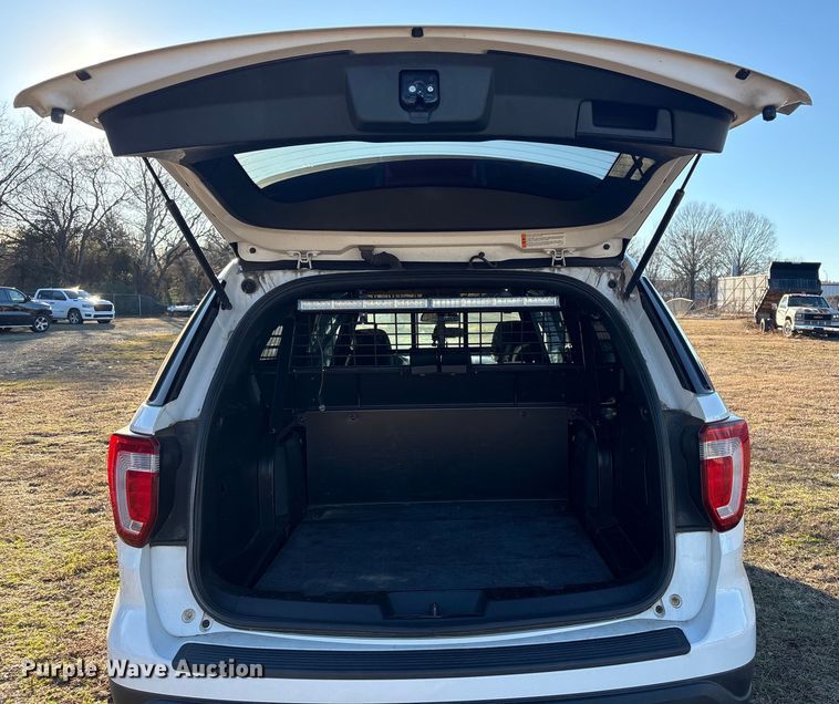 image for item EV2605 2019 Ford Explorer Police Interceptor SUV