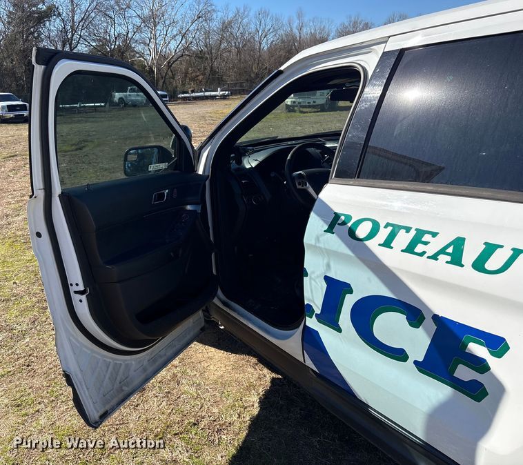 image for item EV2608 2015 Ford Explorer Police Interceptor SUV