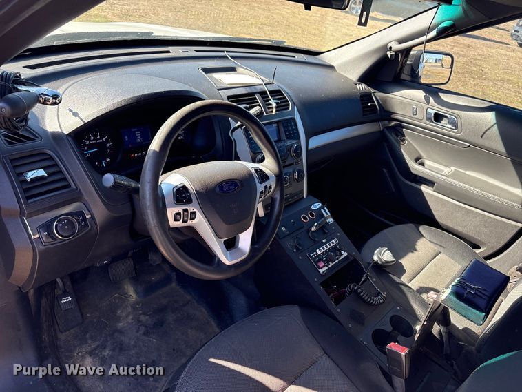 image for item EV2608 2015 Ford Explorer Police Interceptor SUV