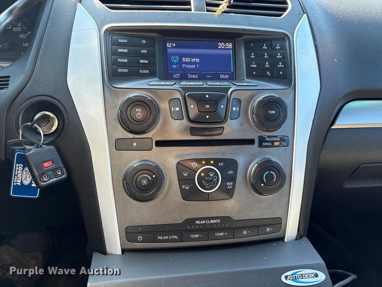 image for item EV2608 2015 Ford Explorer Police Interceptor SUV