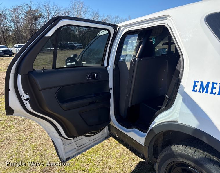 image for item EV2608 2015 Ford Explorer Police Interceptor SUV