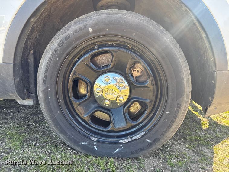 image for item EV2608 2015 Ford Explorer Police Interceptor SUV