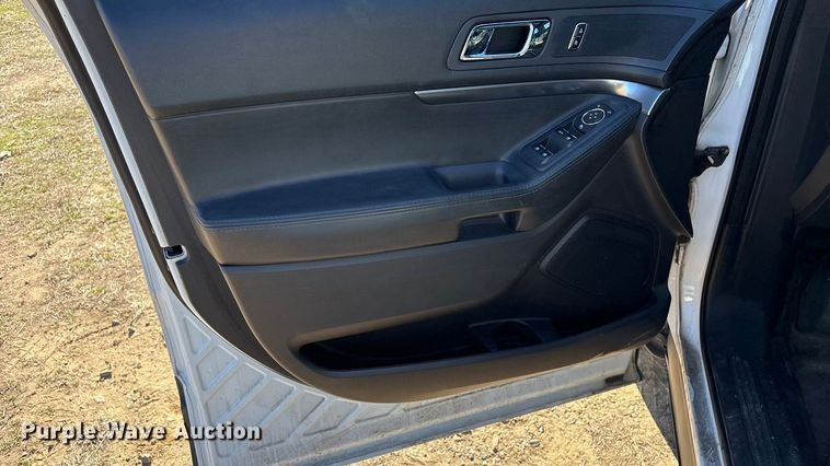 image for item EV2609 2015 Ford Explorer Police Interceptor SUV